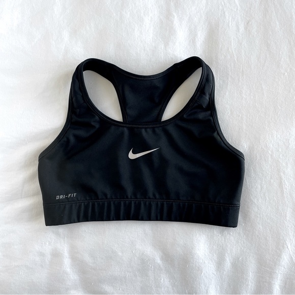 Nike exercise bra size small - Picture 1 of 3